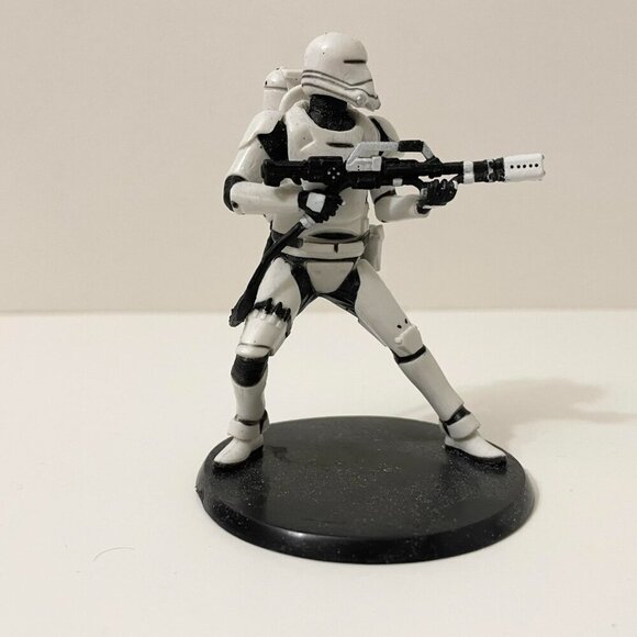 Lot of 5 Star Wars Disney Figures on Stands - Picture 9 of 16